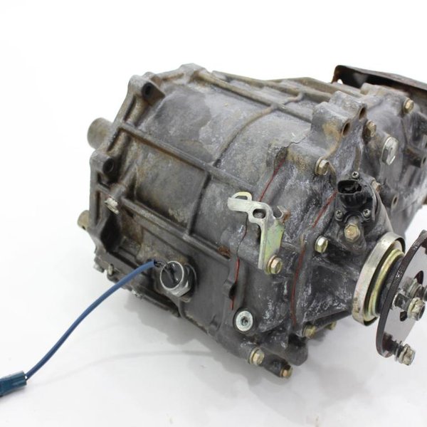 取引 CAIXA TRAÇÃO TOYOTA HILUX 2000-2004 (722)